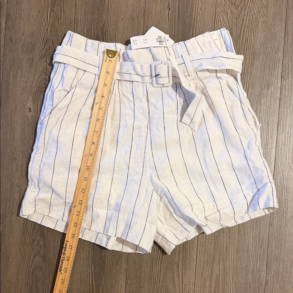 Abercrombie & Fitch High Waist Striped Shorts - White and Blue